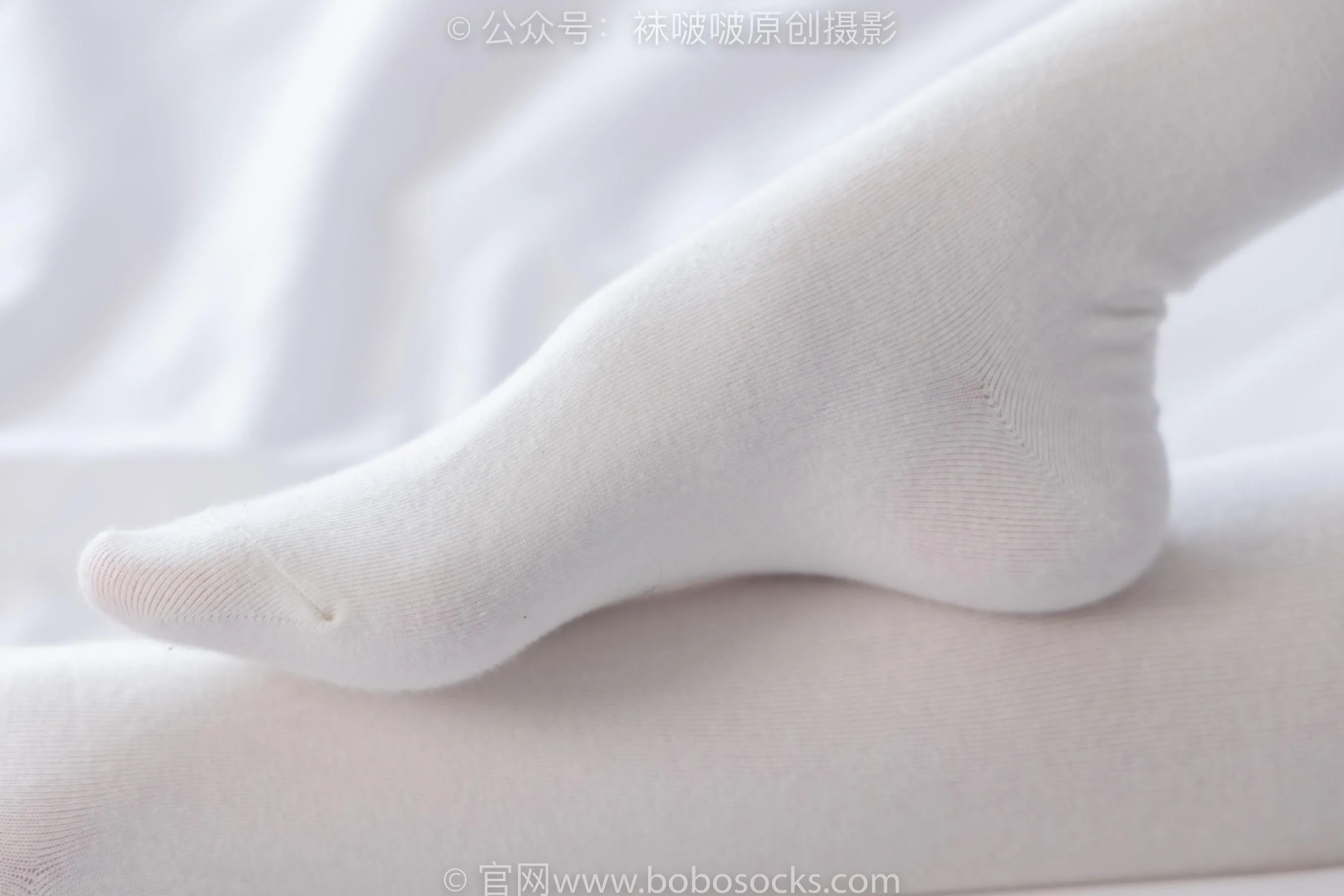 [BoBoSocks袜啵啵]NO.229 稚予-板鞋、皮鞋、两双大腿袜 [68P]插图